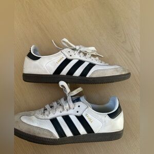 Adidas Samba White and Black Sneakers Mens size 7.5